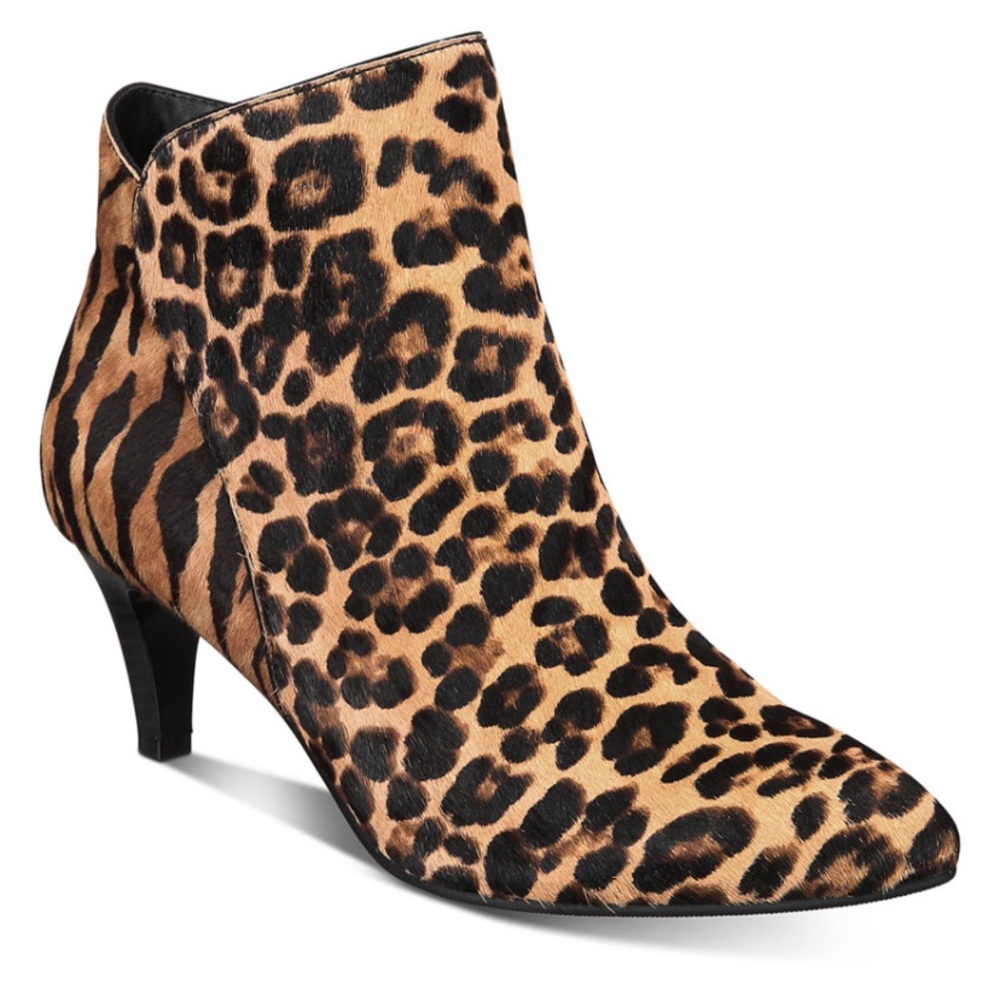 NIB Alfani Harpper Kitten Heel Booties Sz 8